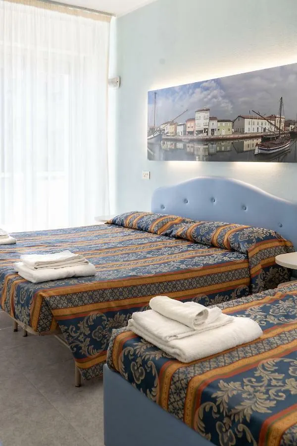 Hotel Tiglio Rimini 3*,  Italia